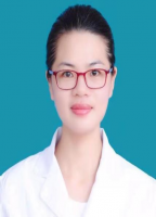 黄小群