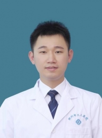黄启梁