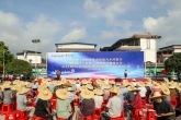 【我为群众办实事】银行网点可预约挂号、在线问诊——柳州市工人医院联合桂林银行举行“乡村振兴自助医疗服务点”授牌仪式