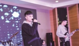 南国今报 | 妙手仁医：以才情照亮生命
