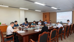 柳州市工人医院党委理论学习中心组开展《习近平谈治国理政》第四卷专题学习