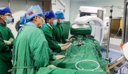 不开刀换瓣——柳工医经导管主动脉瓣置换术（TAVR）让患者重获“心”生