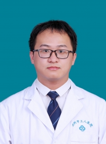 卢力