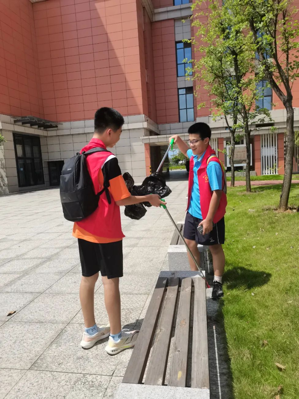 微信图片_20230818125107.jpg