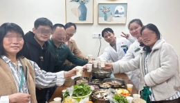 网络中国节·春节｜医院里别样的年夜饭