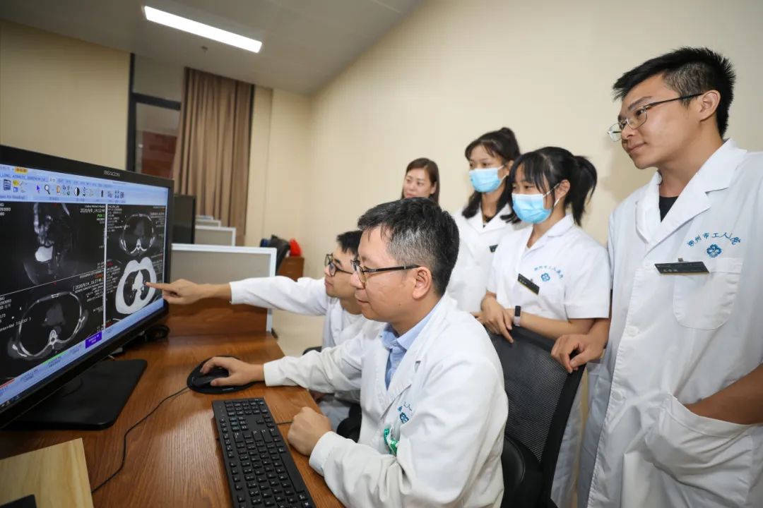 授课教学.jpg