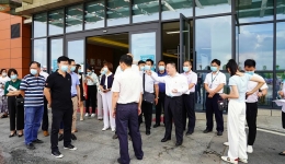 崇左市卫生健康系统考察团到我院参观交流