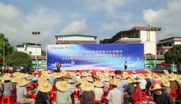 【我为群众办实事】银行网点可预约挂号、在线问诊——柳州市工人医院联合桂林银行举行“乡村振兴自助医疗服务点”授牌仪式