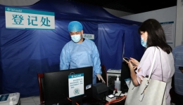战暑运 防疫情 | 柳州市工人医院火车站核酸检测点多举措应对暑期高峰