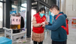 发挥中医药特色优势——柳州市工人医院多措并举构筑中医药抗疫“防护墙”