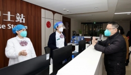 致敬坚守 | 大年初一，院领导慰问坚守岗位医务人员