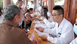 “优质资源下沉，人人享有健康”——柳州市工人医院2023年医联体联盟党建暨百名博士下基层活动进三江
