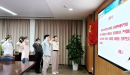 柳州市工人医院团委召开纪念五四运动104周年座谈会