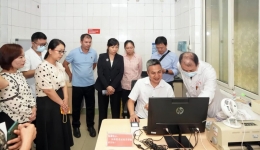 全国学青会执委会医疗卫生部、柳州市卫健委应急办到我院开展第一届全国学生（青年）运动会现场督查工作