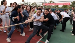 凝心聚力，尽展风采——柳州市工人医院成功举办庆祝建院90周年职工运动会跳绳拔河比赛