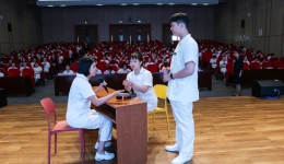 仁心传爱 文明服务——柳州工人医院成功举办“员工文明服务礼仪培训活动”