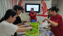 医院联合柳开社区开展我们的节日·七夕节“如漆而至 扇舞非遗”漆扇活动