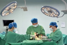 十年磨一剑 | 柳州市工人医院从广西首例脑起搏器到桂中首例脑机接口的突破历程……