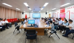 自治区卫生健康委党组成员、副主任林卫赴柳召开全市医疗救治及传染病防控工作部署会
