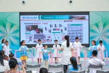 媒体关注 | 从科技馆到研学营 柳州市工人医院让健康科普 